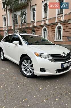 Позашляховик / Кросовер Toyota Venza 2015 в Полтаві