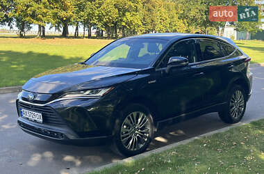 Позашляховик / Кросовер Toyota Venza 2020 в Києві