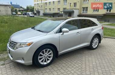 Позашляховик / Кросовер Toyota Venza 2012 в Львові
