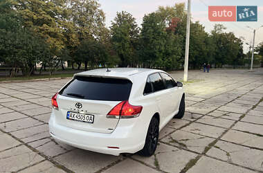 Внедорожник / Кроссовер Toyota Venza 2010 в Харькове