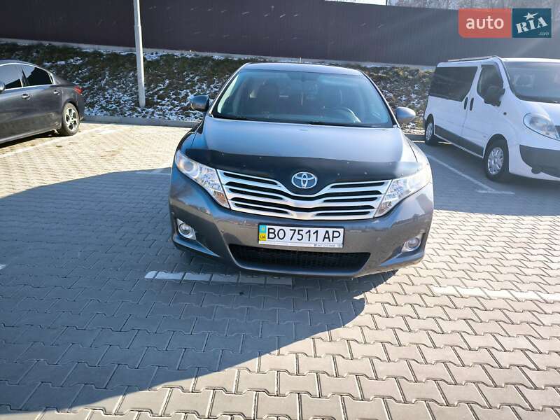 Позашляховик / Кросовер Toyota Venza 2011 в Тернополі