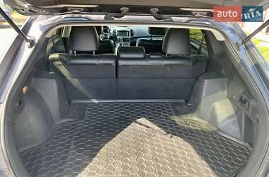 Внедорожник / Кроссовер Toyota Venza 2013 в 