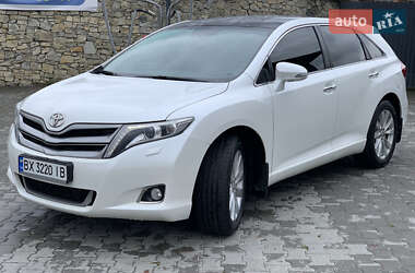Внедорожник / Кроссовер Toyota Venza 2013 в Хмельницком