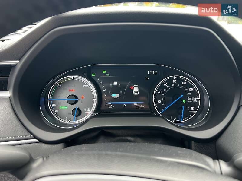 Позашляховик / Кросовер Toyota Venza 2022 в Івано-Франківську