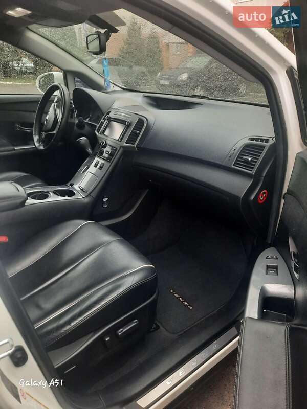 Внедорожник / Кроссовер Toyota Venza 2013 в Борисполе