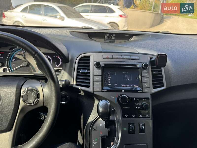 Внедорожник / Кроссовер Toyota Venza 2015 в Дрогобыче