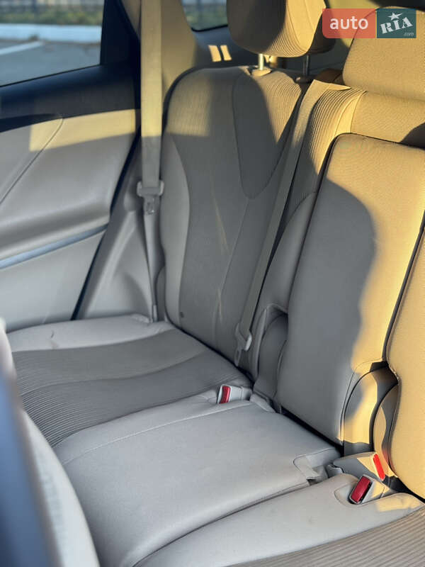 Внедорожник / Кроссовер Toyota Venza 2010 в Харькове фото 10 Внедорожник / Кроссовер Toyota Venza 2010 в Харькове