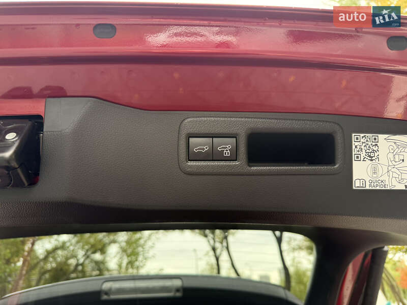 Позашляховик / Кросовер Toyota Venza 2022 в Києві