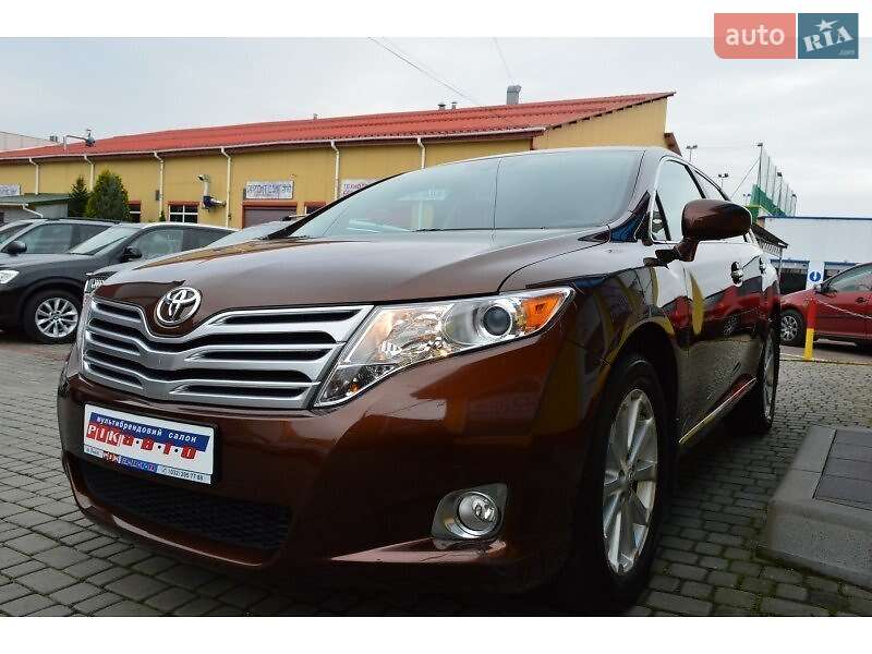 Внедорожник / Кроссовер Toyota Venza 2010 в Львове