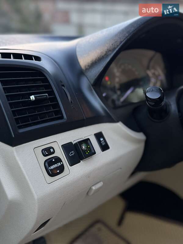 Позашляховик / Кросовер Toyota Venza 2011 в Вінниці фото 3 Позашляховик / Кросовер Toyota Venza 2011 в Вінниці