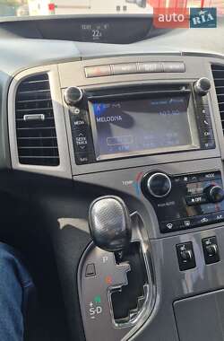 Внедорожник / Кроссовер Toyota Venza 2013 в 