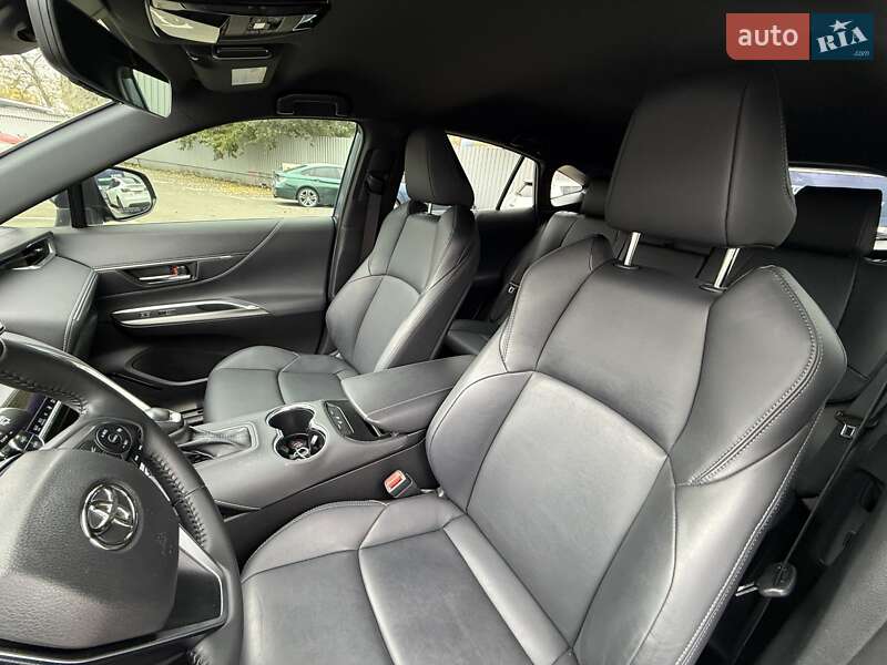 Внедорожник / Кроссовер Toyota Venza 2022 в Киеве