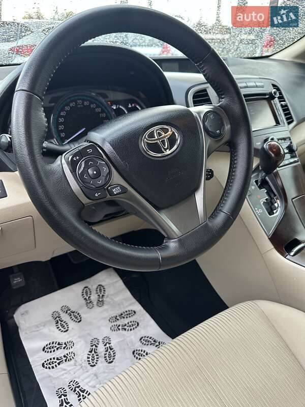 Внедорожник / Кроссовер Toyota Venza 2012 в Смеле фото 15 Внедорожник / Кроссовер Toyota Venza 2012 в Смеле