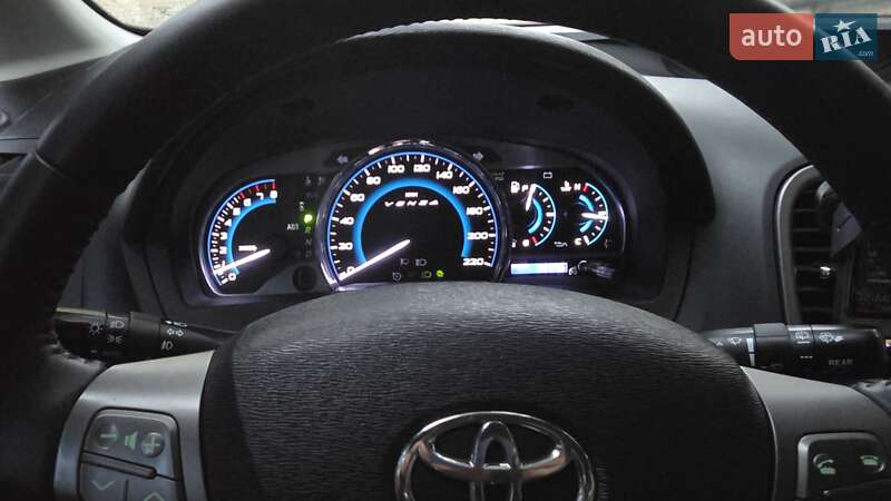 Внедорожник / Кроссовер Toyota Venza 2012 в Киеве фото 21 Внедорожник / Кроссовер Toyota Venza 2012 в Киеве