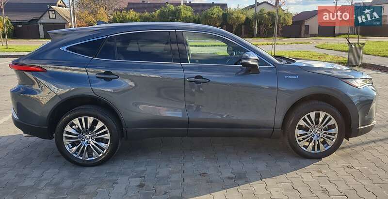 Позашляховик / Кросовер Toyota Venza 2020 в Ірпені