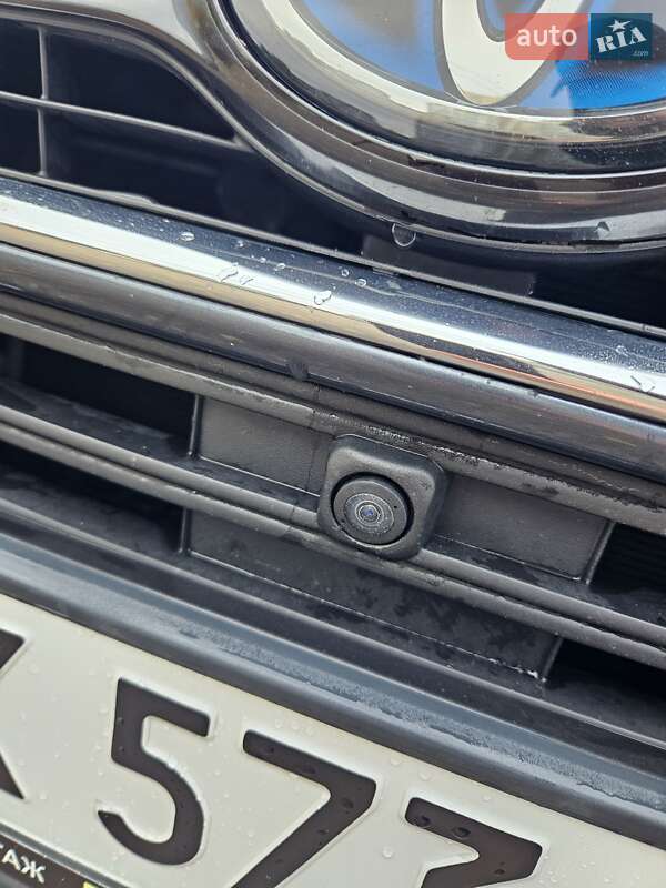 Позашляховик / Кросовер Toyota Venza 2021 в Черкасах