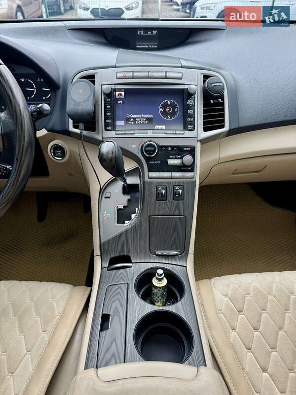 Внедорожник / Кроссовер Toyota Venza 2010 в Киеве