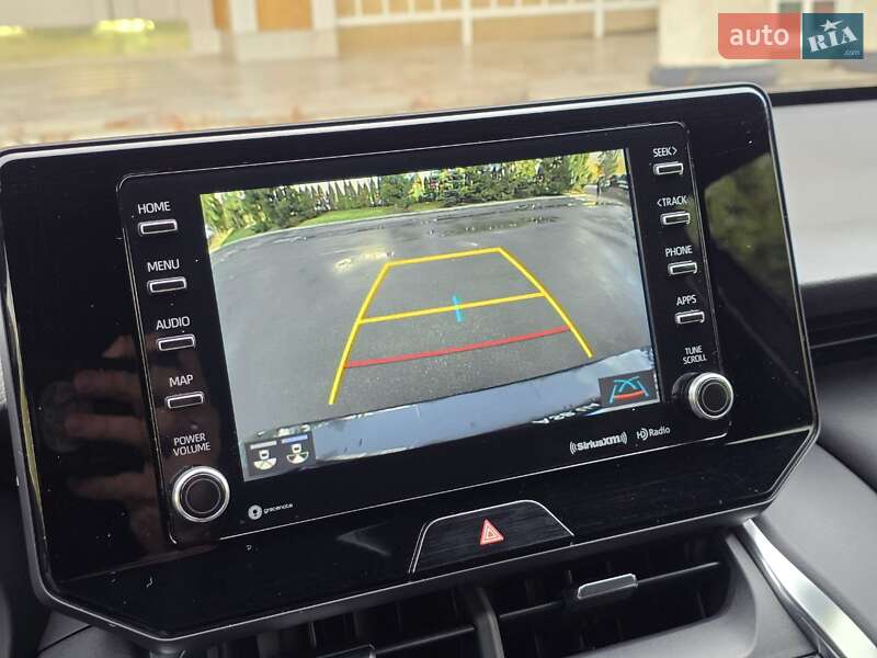 Позашляховик / Кросовер Toyota Venza 2020 в Тернополі