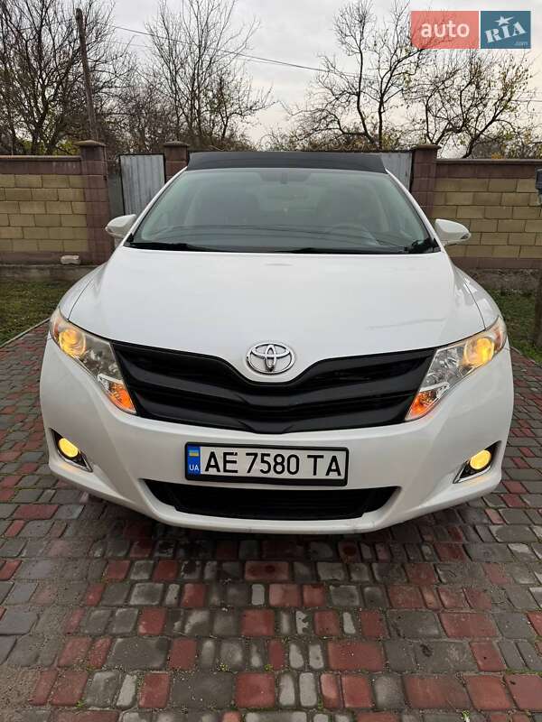 Внедорожник / Кроссовер Toyota Venza 2014 в Петриковке