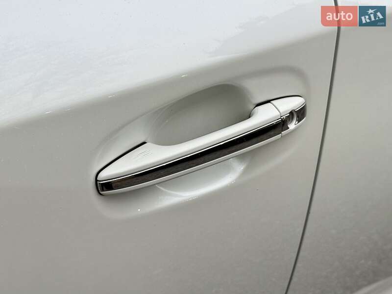 Внедорожник / Кроссовер Toyota Venza 2010 в Харькове фото 8 Внедорожник / Кроссовер Toyota Venza 2010 в Харькове