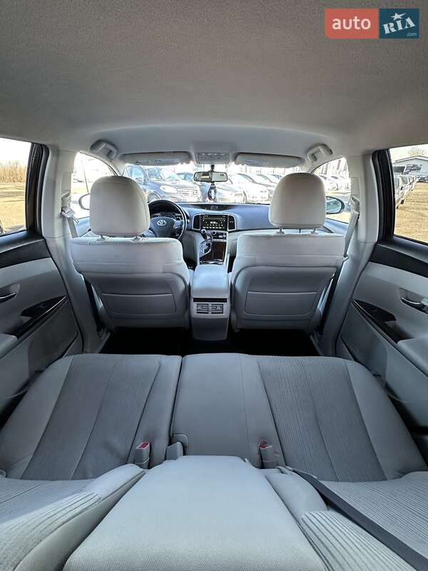Внедорожник / Кроссовер Toyota Venza 2011 в Белогородке