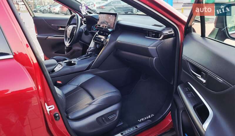 Внедорожник / Кроссовер Toyota Venza 2020 в Черкассах