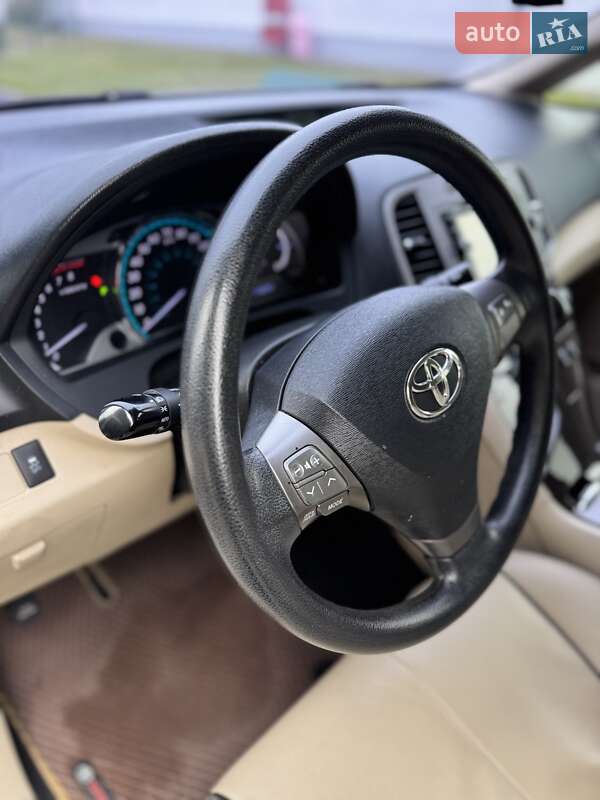Внедорожник / Кроссовер Toyota Venza 2011 в Луцке фото 9 Внедорожник / Кроссовер Toyota Venza 2011 в Луцке