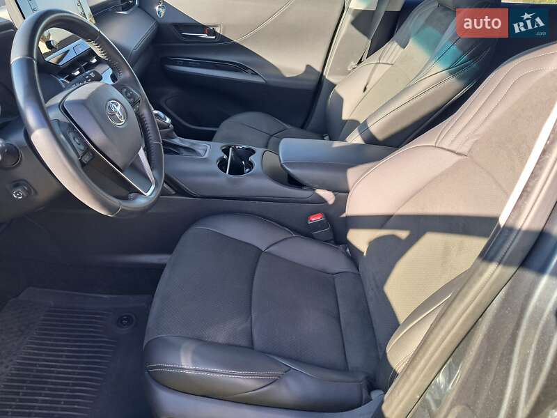 Внедорожник / Кроссовер Toyota Venza 2021 в Львове