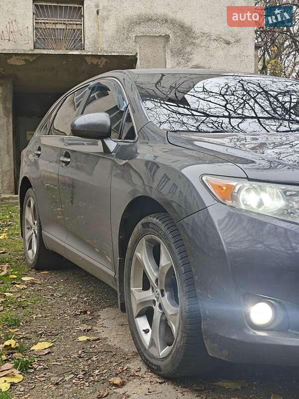 Внедорожник / Кроссовер Toyota Venza 2010 в Одессе
