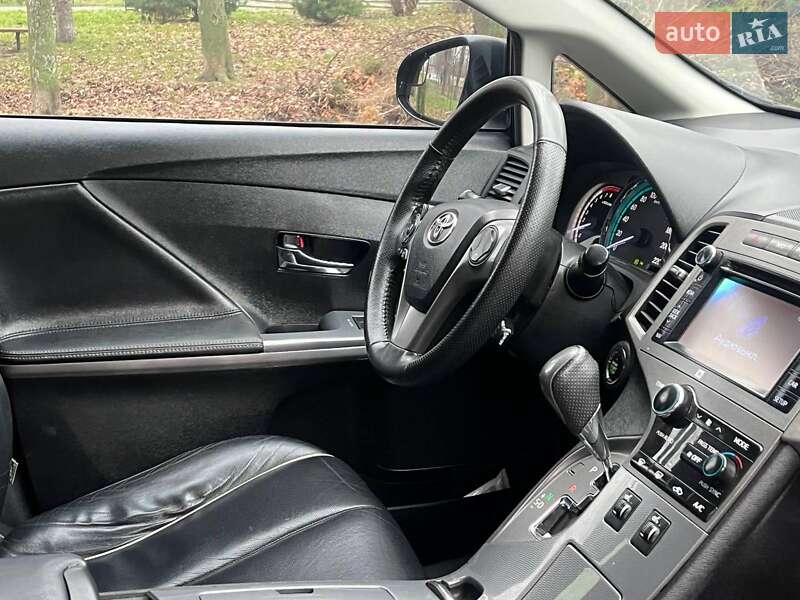 Внедорожник / Кроссовер Toyota Venza 2013 в Киеве