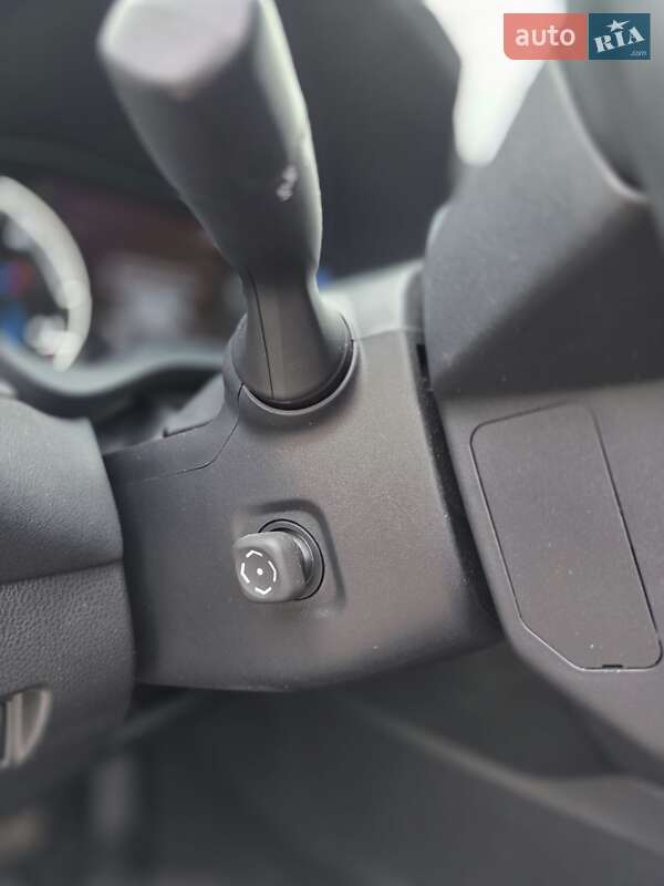 Внедорожник / Кроссовер Toyota Venza 2021 в Одессе