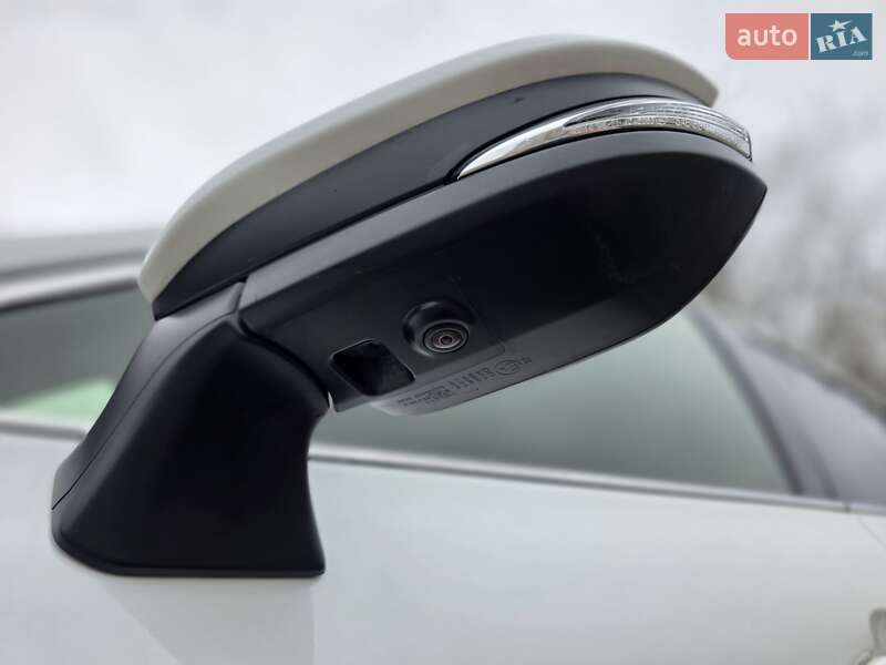 Внедорожник / Кроссовер Toyota Venza 2021 в Одессе