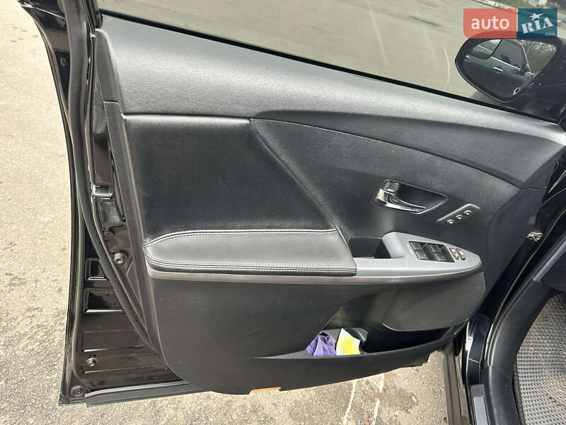 Внедорожник / Кроссовер Toyota Venza 2014 в Днепре фото 8 Внедорожник / Кроссовер Toyota Venza 2014 в Днепре