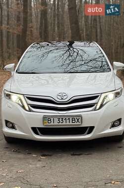 Внедорожник / Кроссовер Toyota Venza 2013 в Знаменке