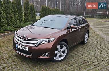 Внедорожник / Кроссовер Toyota Venza 2013 в Харькове