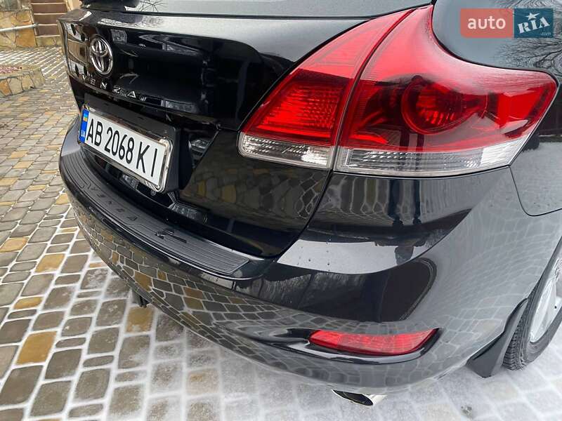 Позашляховик / Кросовер Toyota Venza 2013 в Вінниці