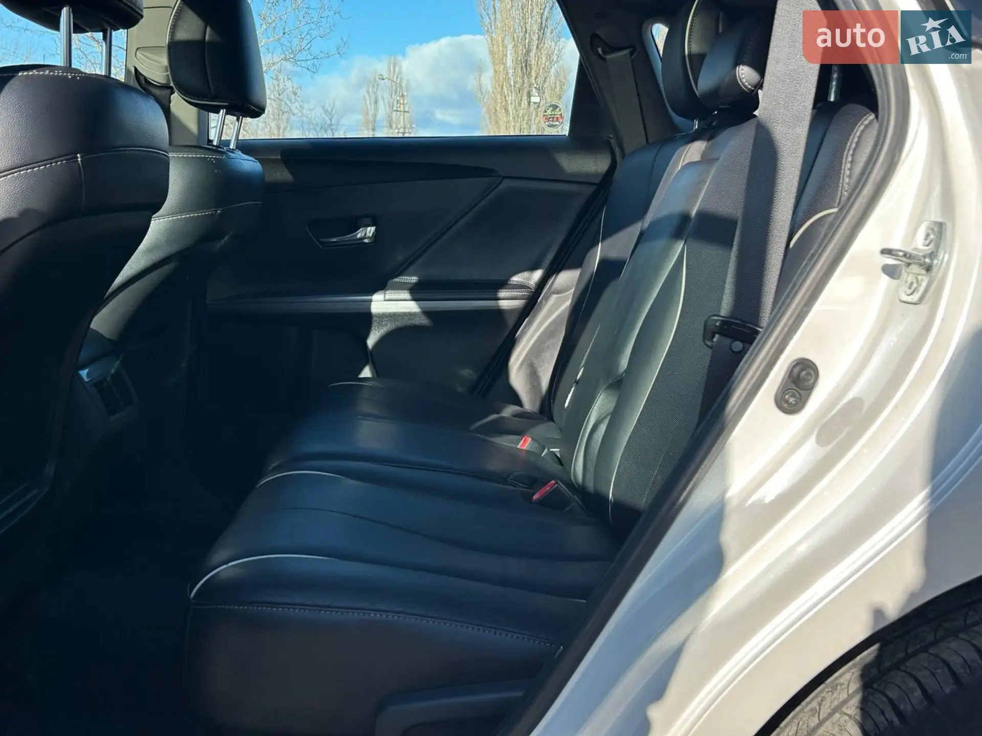2013 Toyota Venza - мініатюра 30