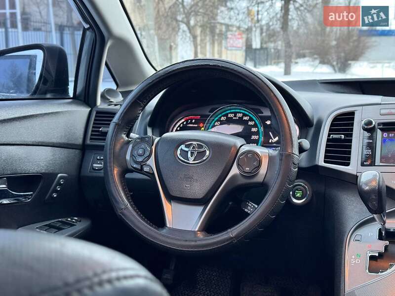 Внедорожник / Кроссовер Toyota Venza 2013 в Сумах