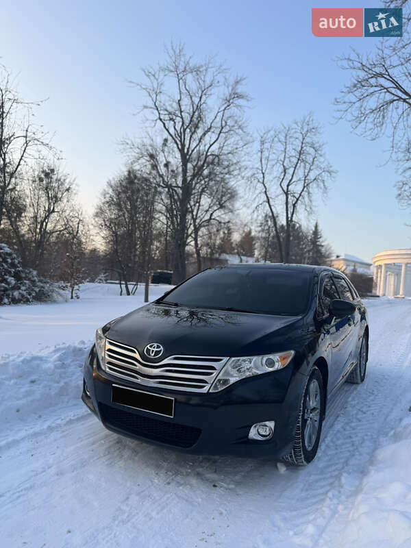 Внедорожник / Кроссовер Toyota Venza 2010 в Житомире