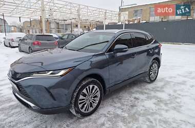 Внедорожник / Кроссовер Toyota Venza 2021 в Киеве