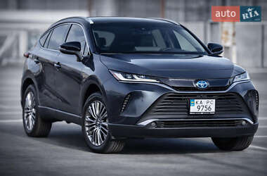 Позашляховик / Кросовер Toyota Venza 2021 в Києві