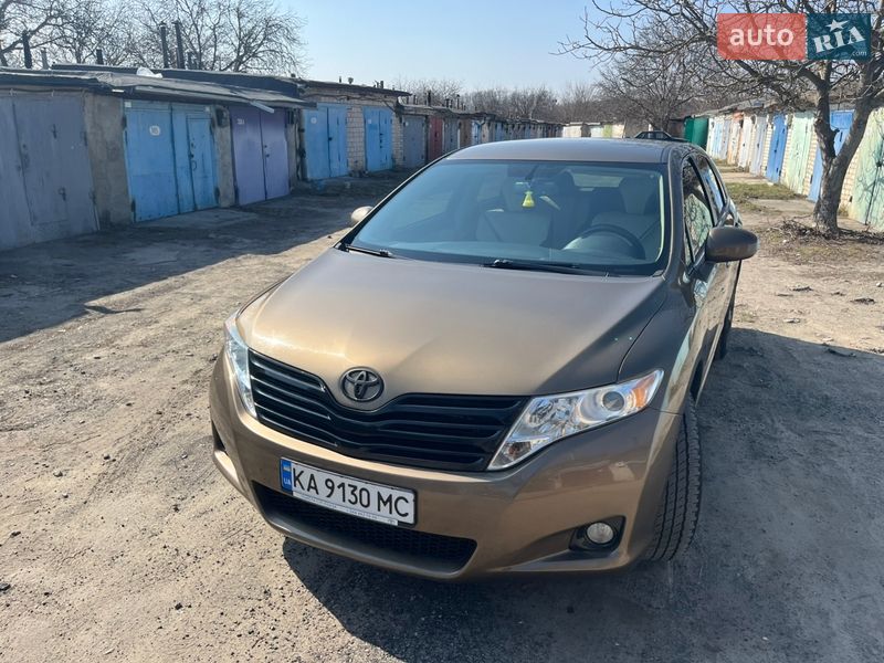 Внедорожник / Кроссовер Toyota Venza 2011 в Ладыжине