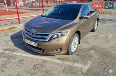 Позашляховик / Кросовер Toyota Venza 2013 в Мерефа