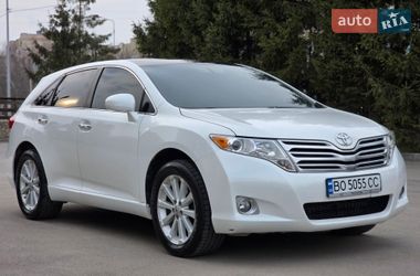 Позашляховик / Кросовер Toyota Venza 2010 в Тернополі