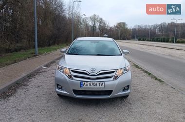 Позашляховик / Кросовер Toyota Venza 2013 в Дніпрі