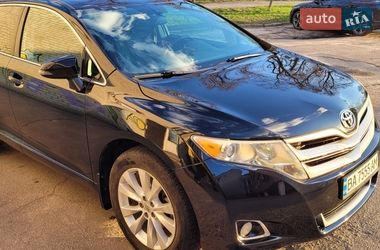 Позашляховик / Кросовер Toyota Venza 2013 в Олександрії