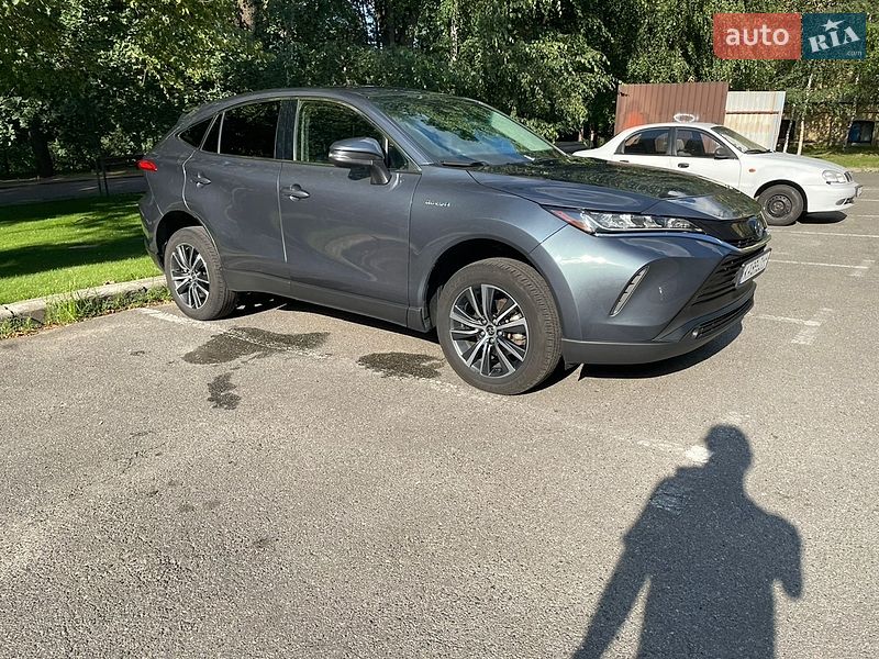 Внедорожник / Кроссовер Toyota Venza 2021 в Киеве