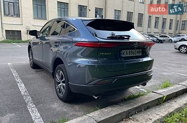 Внедорожник / Кроссовер Toyota Venza 2021 в Киеве