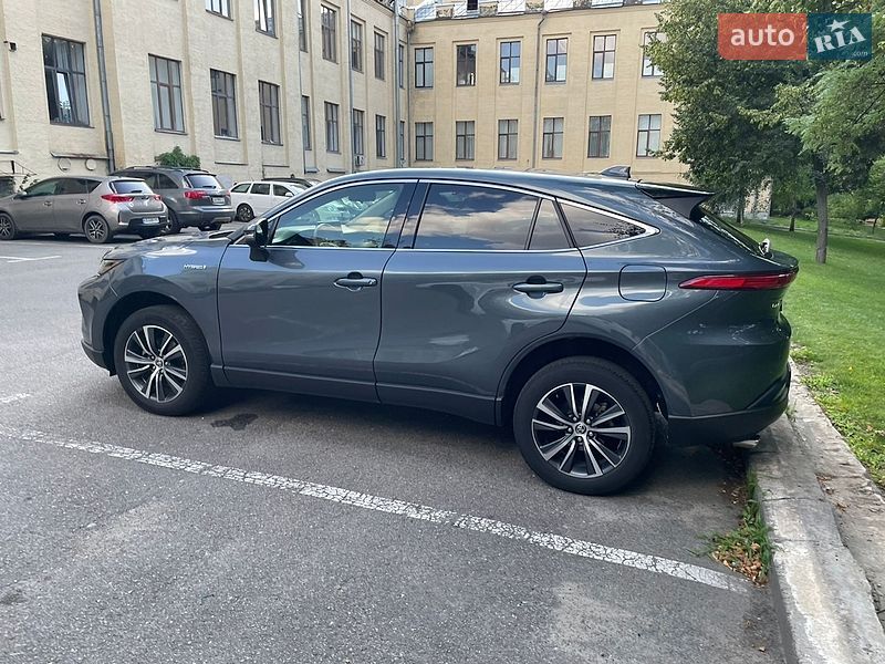 Внедорожник / Кроссовер Toyota Venza 2021 в Киеве