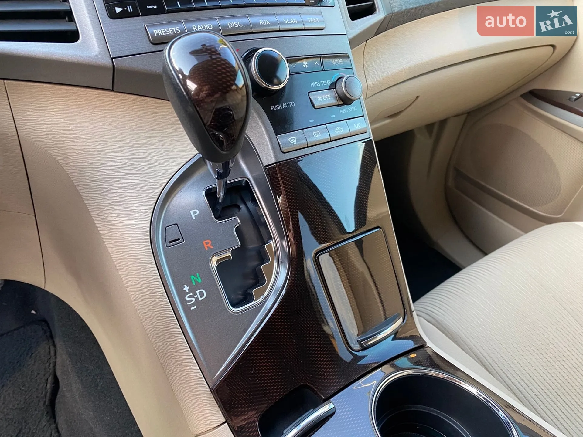 2011 Toyota Venza - мініатюра 36